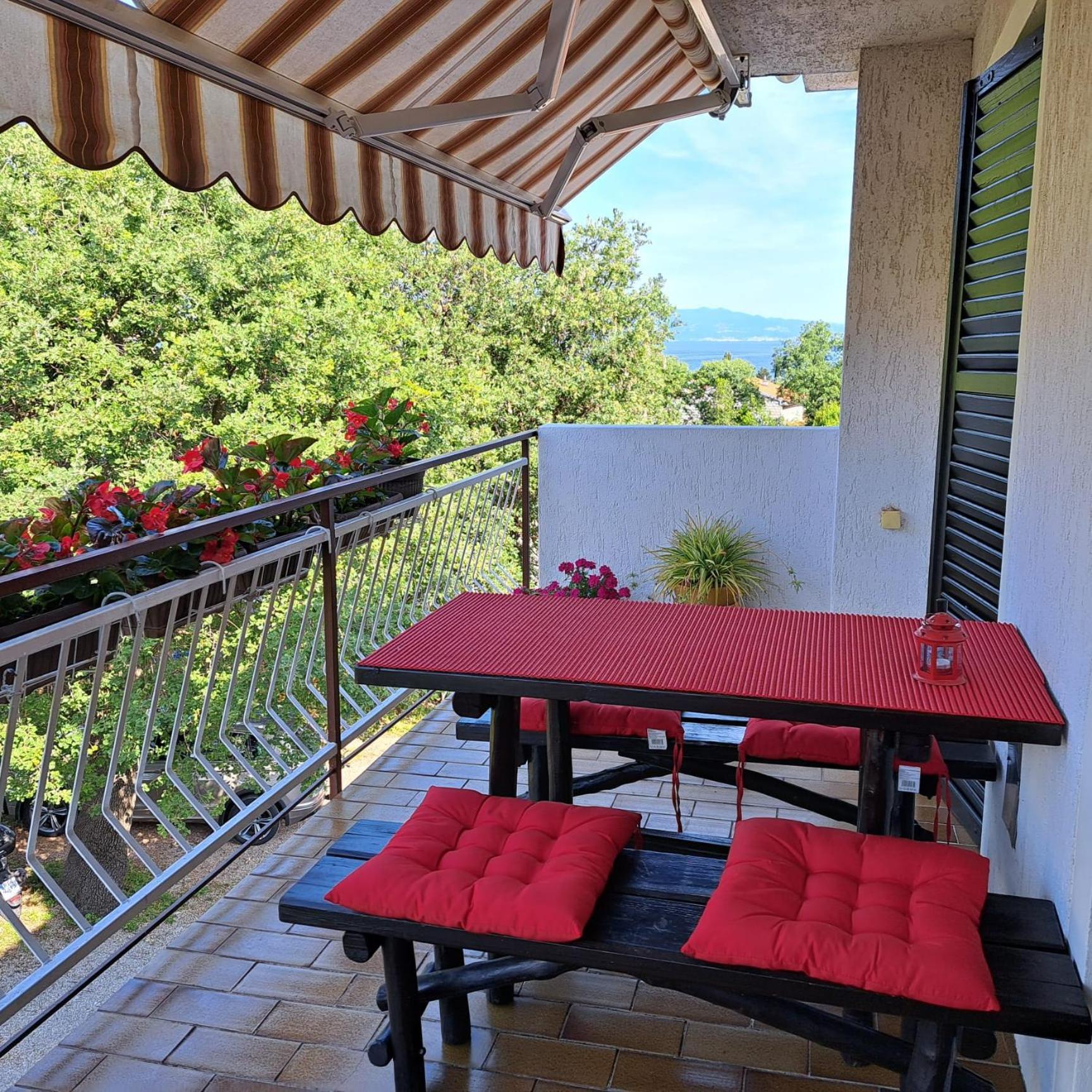Apartments Sabina I Grapes Малинска Екстериор снимка