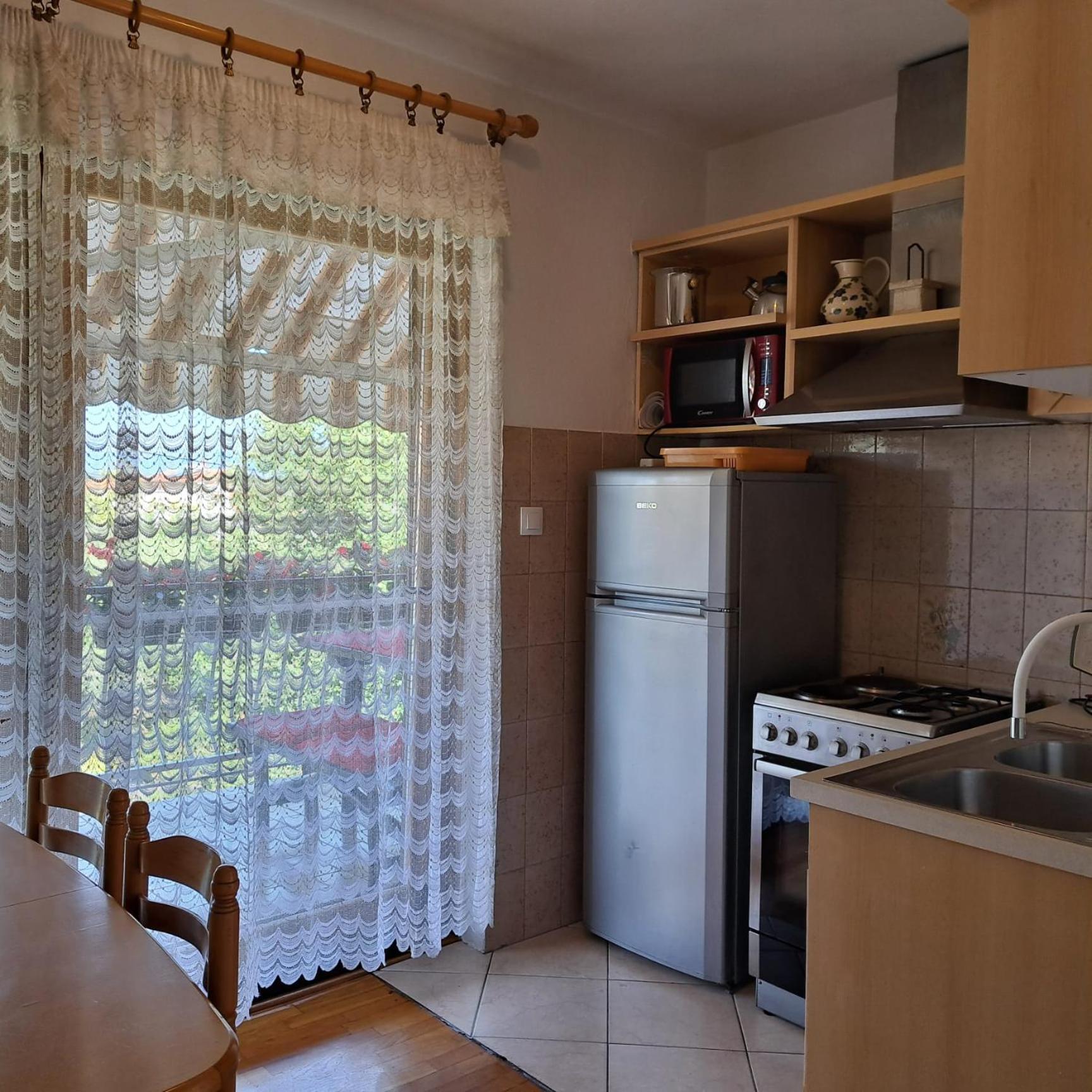 Apartments Sabina I Grapes Малинска Екстериор снимка
