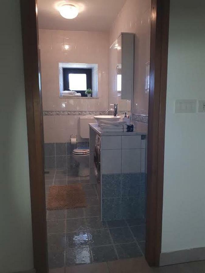 Apartments Sabina I Grapes Малинска Екстериор снимка